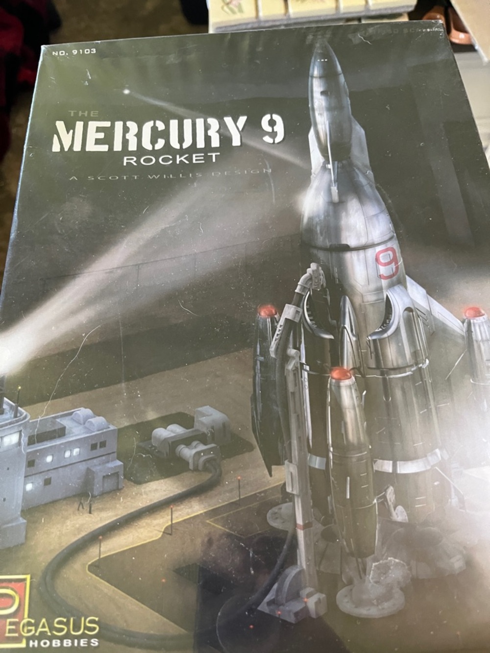 Pegasus Hobbies Mercury 9 Rocket Model Kit - Silver